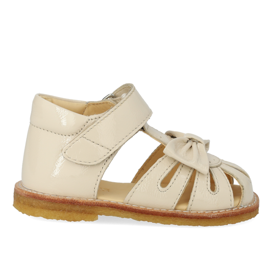 Angulus - Begyndersandal Med Sløjfe og Velcro, 0500 - Buttermilk PT