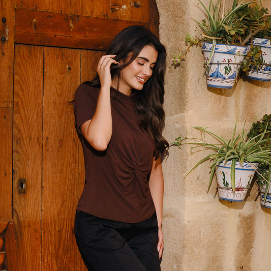 Liberté - Lise SS Twist Top, 22484 - Dark Brown
