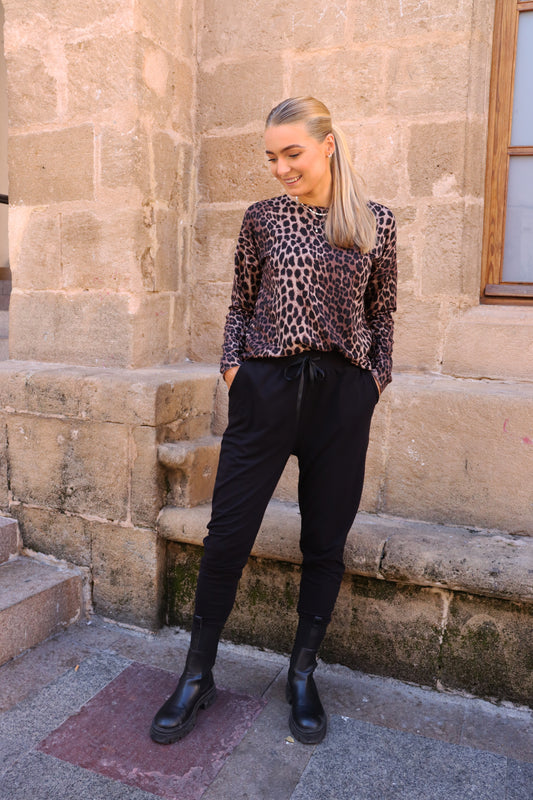 Liberté - Alma Top LS Fleece, 9354 - Leo Brown