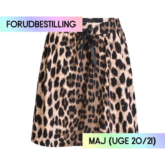 FORUDBESTILLING // Liberté - Alma Short Loose Skirt, 9587 - Big Lux Leo Fossil (Levering ca. uge 20/21)
