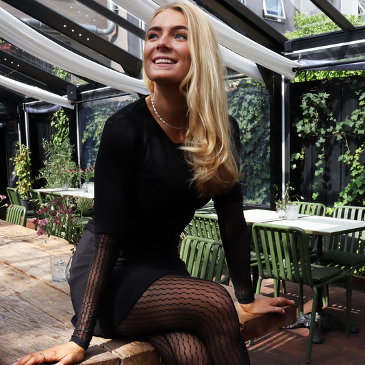 Liberté - Isa LS Lace Sleeve Blouse, 21348 - Black Wavy Lines