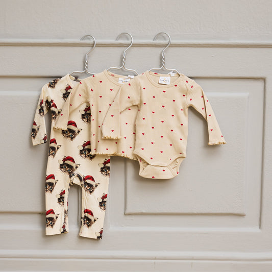THE NEW Siblings - Holiday LS Rib Jumpsuit, TNSB6648 - Gardenia Cat AOP