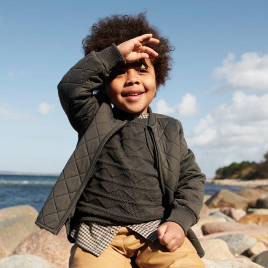 Wheat - Knit Vest Bobby - Raven