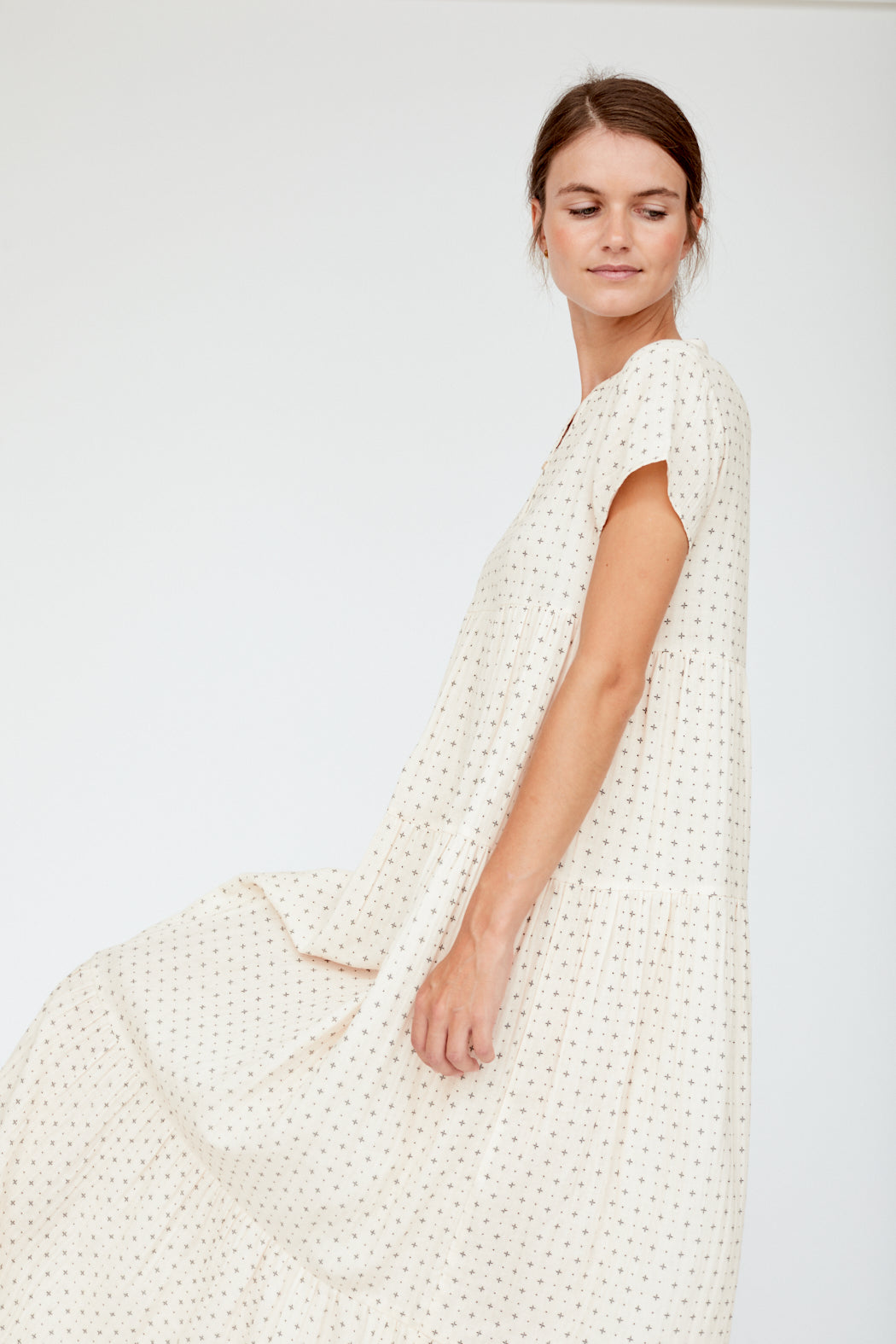 Basic Apparel - Ember Layered Dress GOTS - Sheer Bliss / Black